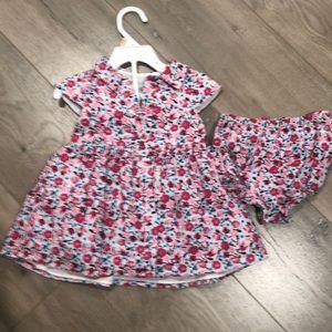 Girls 18 month dress set with bloomers